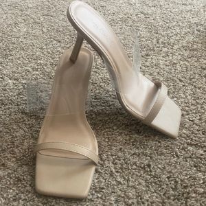 Anne Michelle nude heels - size 7.5 - new in box